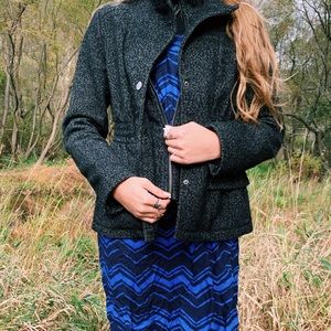 Warm | Classic | Nice